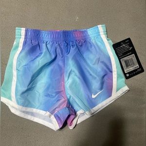 Girls' shorts size 3T new never used